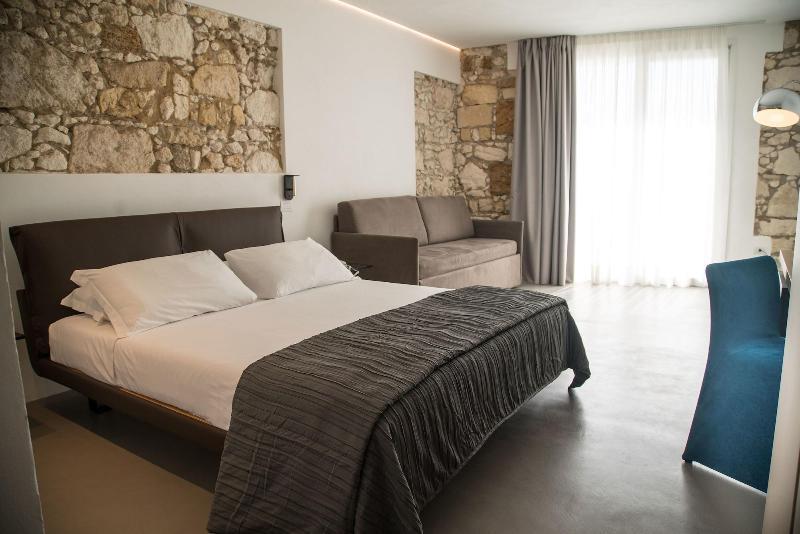 Re Dionisio Luxury Suites Сиракуза Екстериор снимка