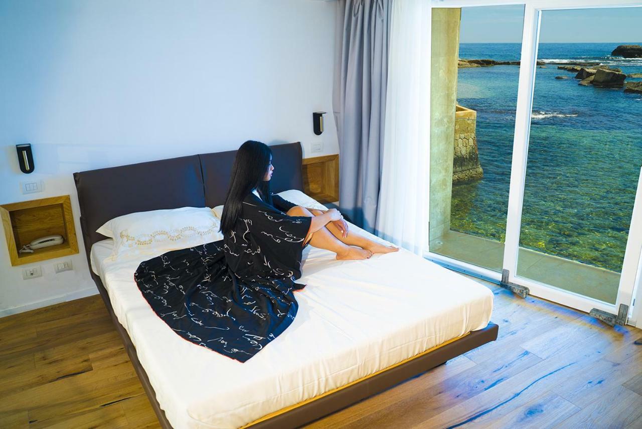 Re Dionisio Luxury Suites Сиракуза Екстериор снимка