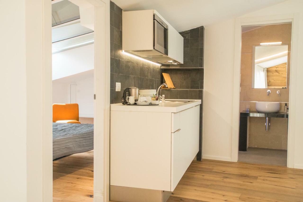 Re Dionisio Luxury Suites Сиракуза Екстериор снимка